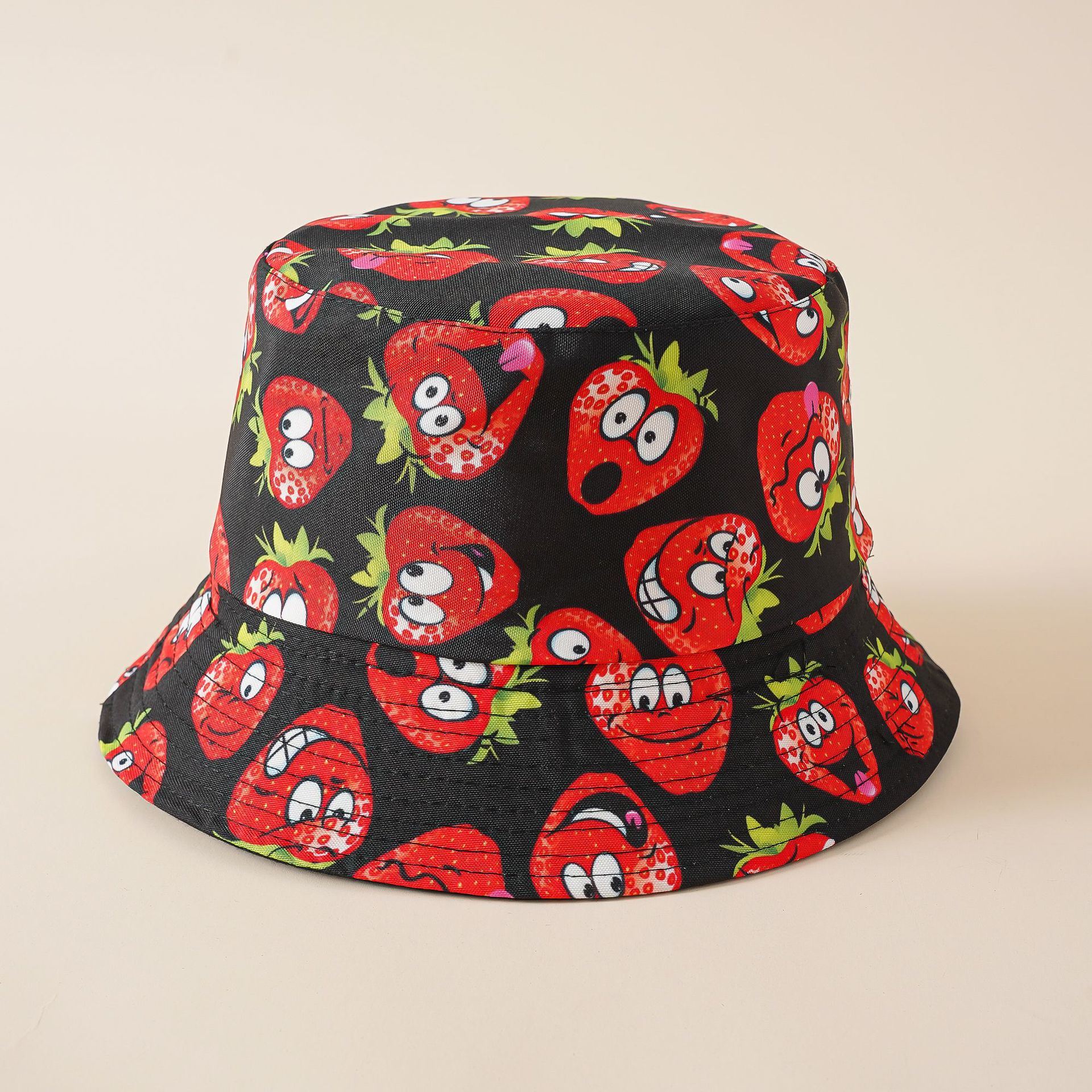 Cartoon strawberry pattern fisherman hat trendy double-sided wear creative basin hat cover face breathable cap sunscreen sunshade hat Doba